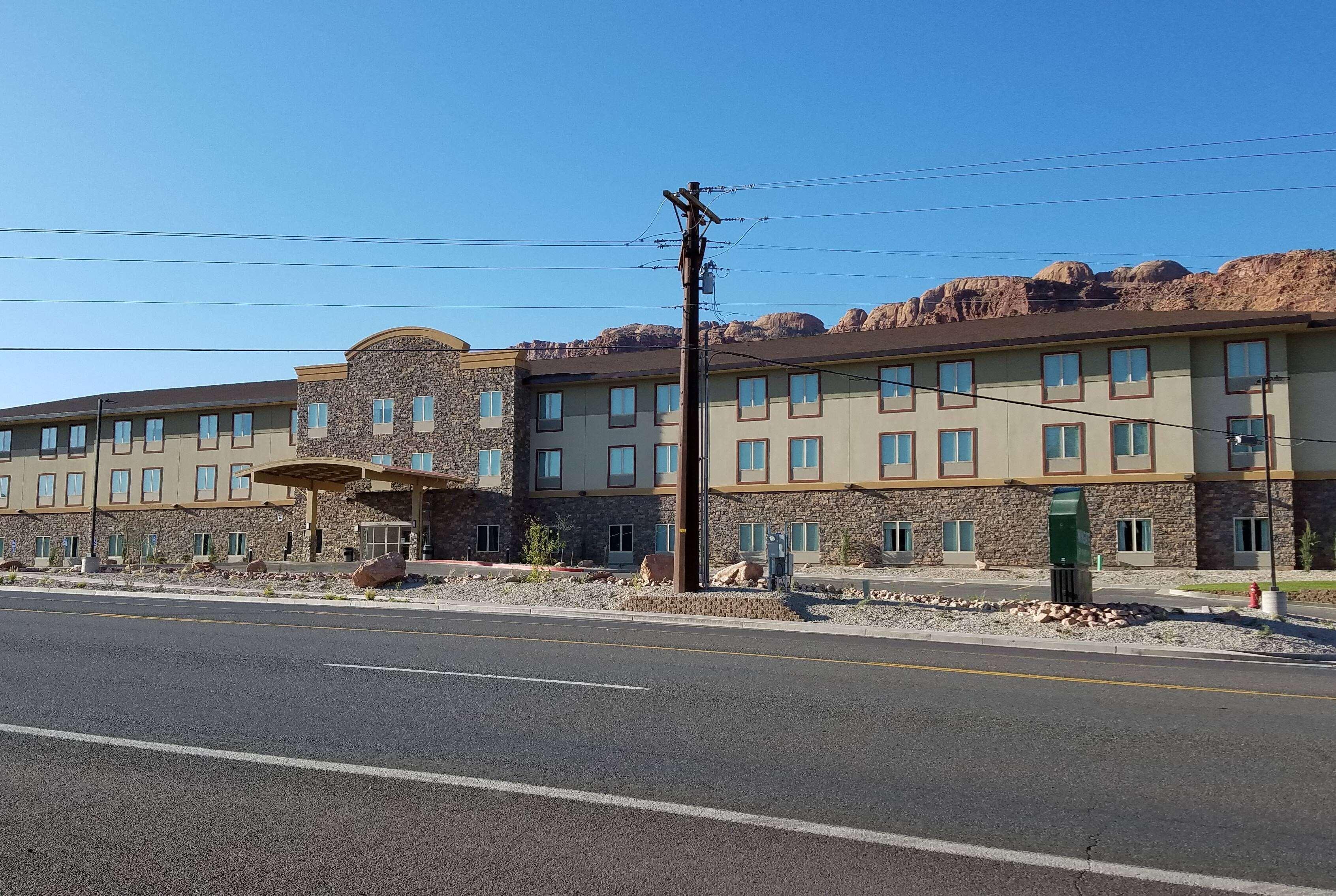 Hotel Wingate By Wyndham Moab Exterior foto